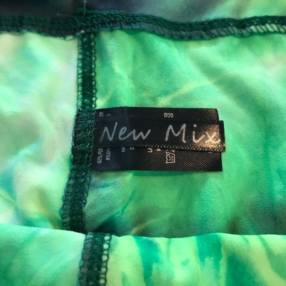 New Mix high Wasted Tie Dye Biker Shorts - Picture 4 of 6